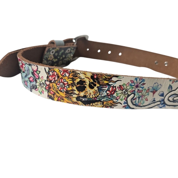 ED HARDY Vintage Geniune Leather Y2K Belt Floral Themed Handmade - Small S - Picture 6 of 6
